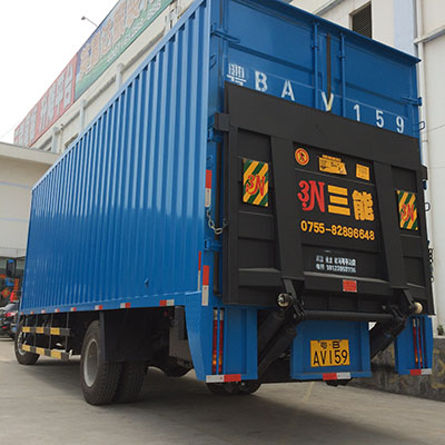電動(dòng)車(chē)尾箱底板，讓你的愛(ài)車(chē)更實(shí)用