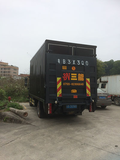 合法尾板與公告尾板，一場視覺盛宴的辨析